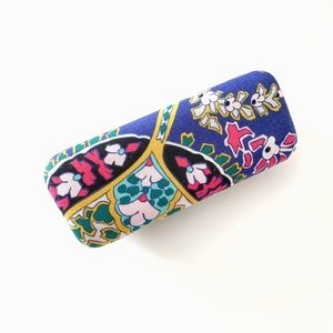 Vera Bradley Sunglass Hard Clam Shell Case Floral